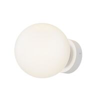 Настенный светильник (бра) Maytoni Basic form MOD321WL-01W