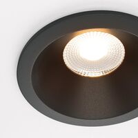 Встраиваемый светильник Zoom 2700K 12Вт 60° IP 65 / Maytoni DL034-01-12W2.7K-B