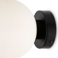 Настенный светильник (бра) Maytoni Basic form MOD321WL-01B