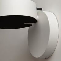 Настенный светильник (бра) Maytoni Nuance MOD180WL-L4W3K