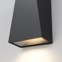 Настенный светильник (бра) Maytoni Times Square O580WL-L6B